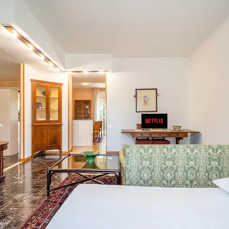 Center - Station At 1 Min - Parking And Wifi Brescia